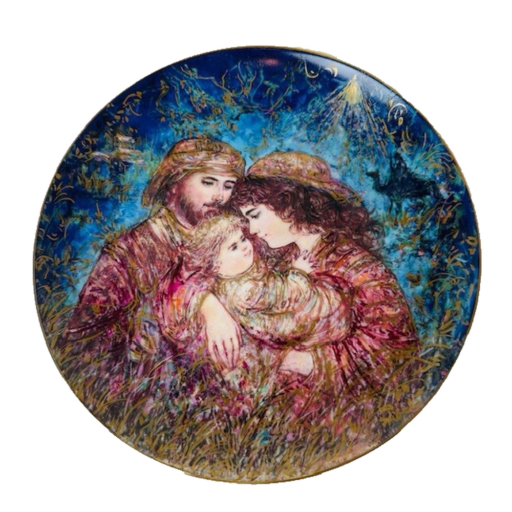 Hibel Studio 1991 Edna Hibel The First Holiday Plate Porcelain w/Gold #4291 VTG
